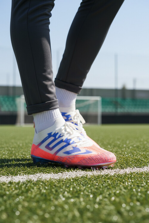 Beyaz Saks Bilekten Lastikli Bağcıklı Unisex Krampon GKP-252-149 G