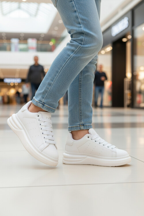 Beyaz Bağcıklı Cilt Hafifi Unisex Sneaker 628 G