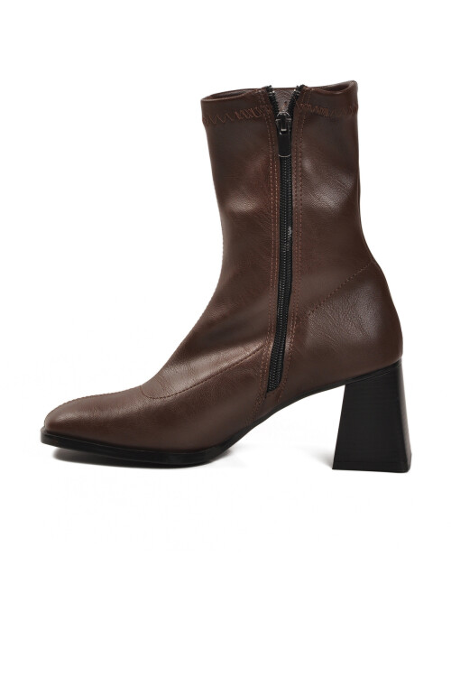 Kahve Polarlı Fermuarlı Streç Kadın Topuklu Bot 2615 Z