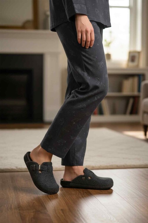 Siyah Anatomik Keçe Erkek Terlik K-12113 M