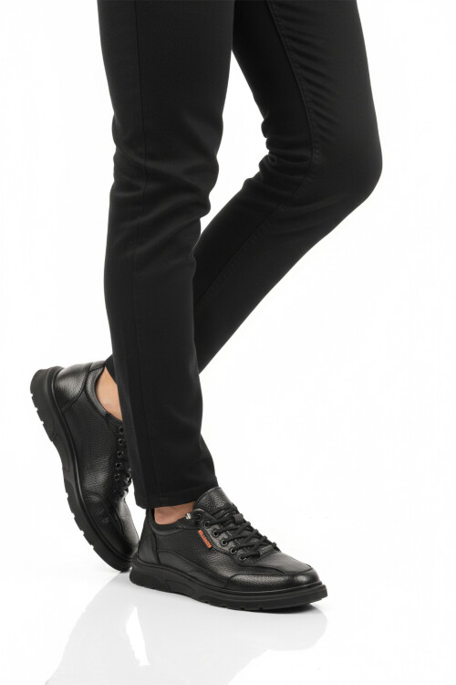 Siyah Ortopedik Hakiki Deri Masaj Etkili Erkek Casual Ayakkabı 260043 M