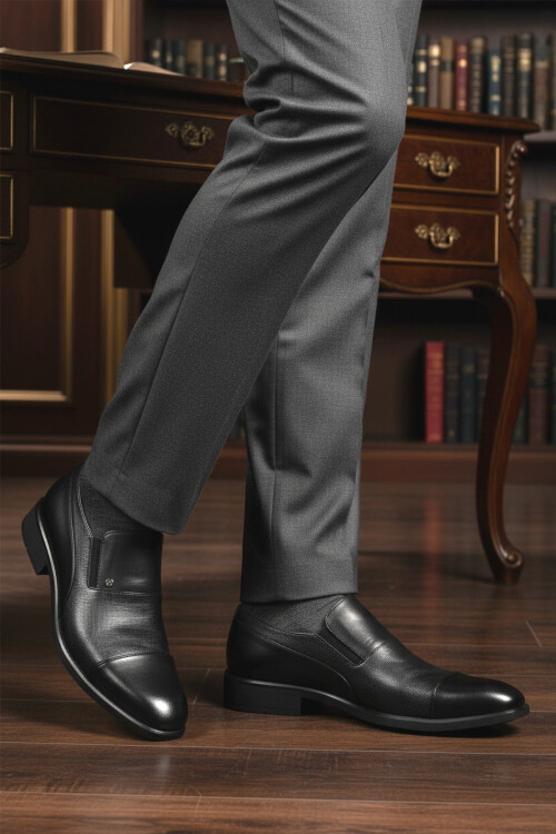 Siyah Hakiki Deri Erkek Klasik Ayakkabı 00811-26K M