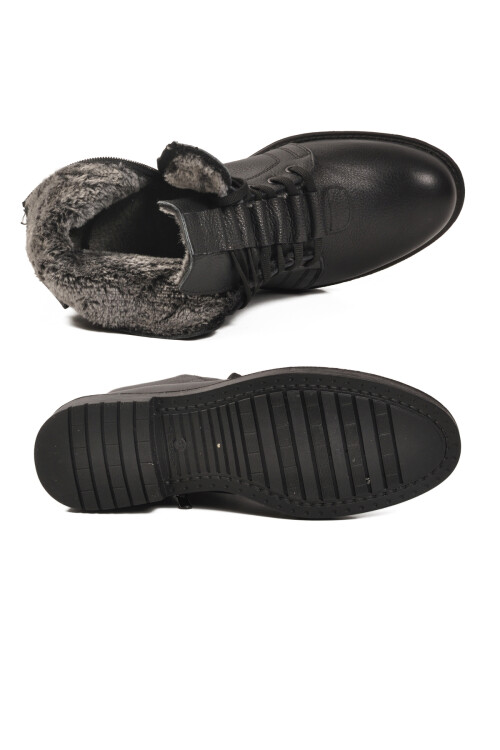 Siyah Hakiki Deri İçi Kürklü Fermuarlı Kaymaz Erkek Bot 705 M