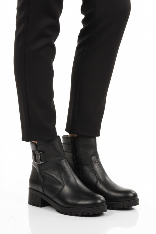 Siyah Hakiki Deri İçi Polarlı Kadın Topuklu Bot 16463-1 Z