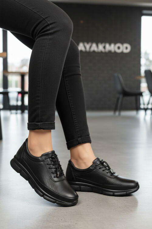 Siyah Hakiki Deri Ortopedik Kadın Casual Ayakkabı 695 Z