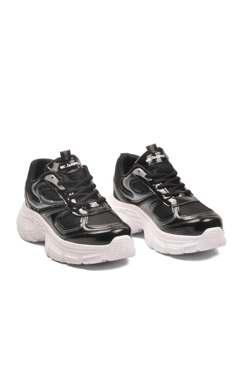 Siyah Beyaz Bağcıklı Hafif Yüksek Taban Kadın Sneaker 2376 G