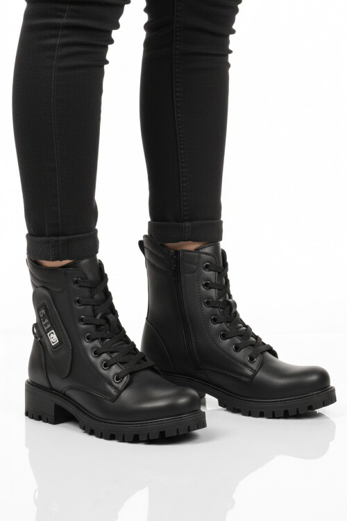 Siyah İçi Polarlı Kaymaz Taban Fermuarlı Kadın Bot 24024 Z