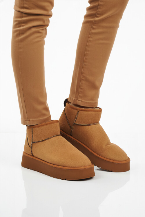 Taba İçi Kürklü Soğuğa Dirençli Kadın Bot U-400 Z