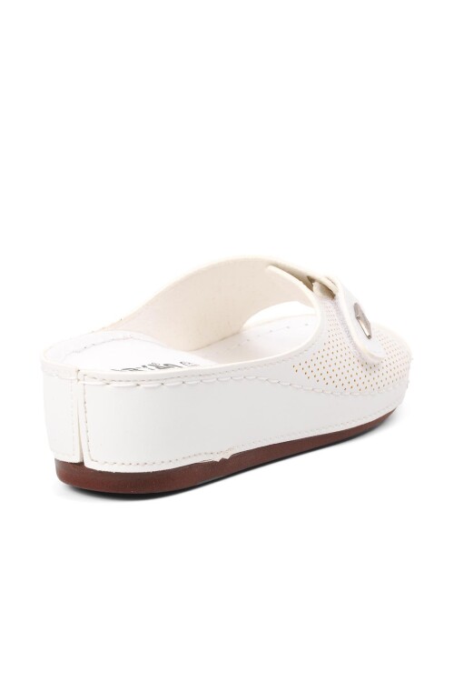 شبشب نسائي أبيض 09-701 Z