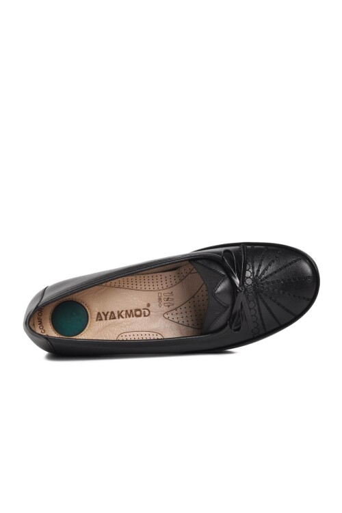 Black Leather Anatomical Womens Casual Shoes 139 Z