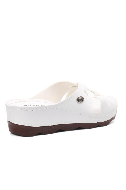 نعال نسائية بيضاء 37-449 RR Z