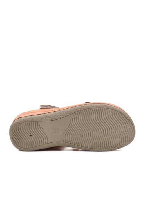 صندل كاجوال نسائي من Kefken Z بشريط فيلكرو بودرة