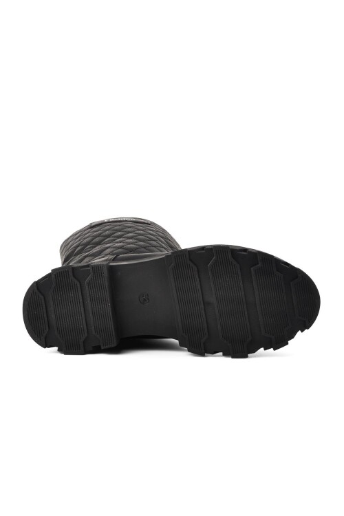 حذاء أسود للبنات 2226K F