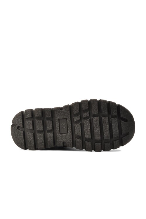 عرض أحذية الثلج الأرجوانية للأطفال F