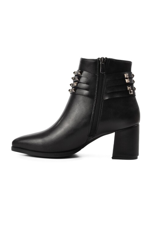 AyakmodSiyah  Kadın Bot K710 Z