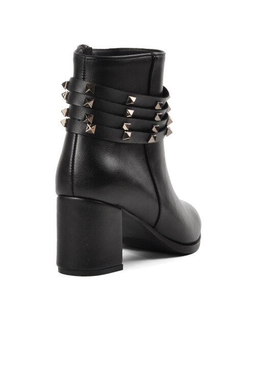 AyakmodSiyah  Kadın Bot K710 Z