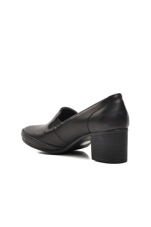 Siyah Hakiki Deri Kadın Casual Ayakkabı 1911902K Z