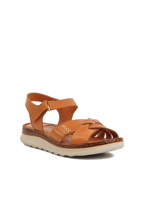 صندل مسطح نسائي من الجلد الطبيعي باللون البني 22981709 Z