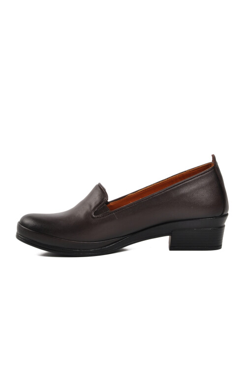 Kahve Hakiki Deri Anatomik Kadın Klasik Ayakkabı 82-24K Z