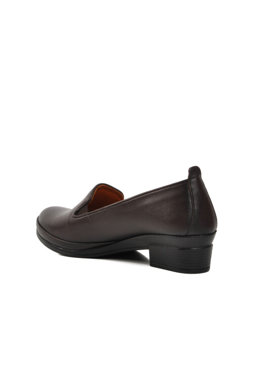 Kahve Hakiki Deri Anatomik Kadın Klasik Ayakkabı 82-24K Z