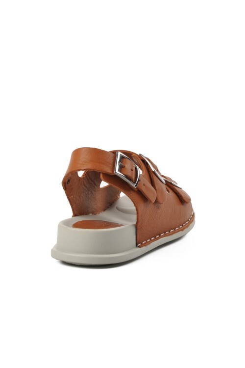 صندل نسائي من الجلد الطبيعي باللون البني 9166 Z