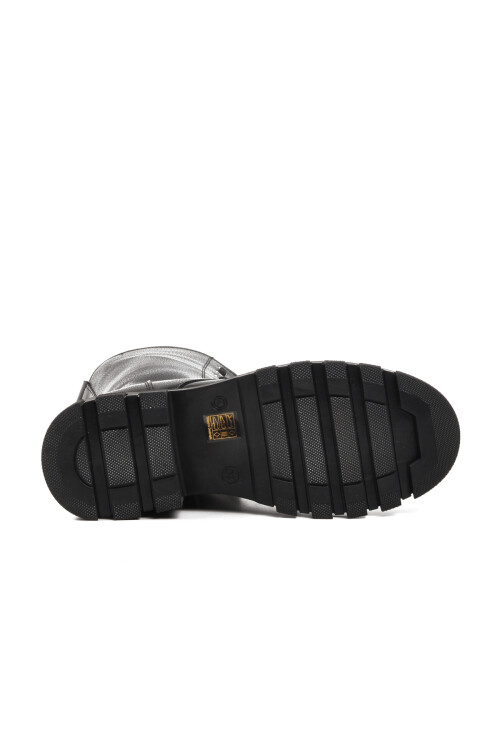 حذاء نسائي أسود من الصوف الداخلي 238005 Z