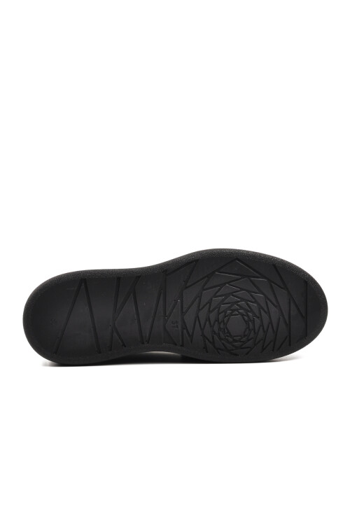 حذاء كاجوال نسائي أسود 261075 Z