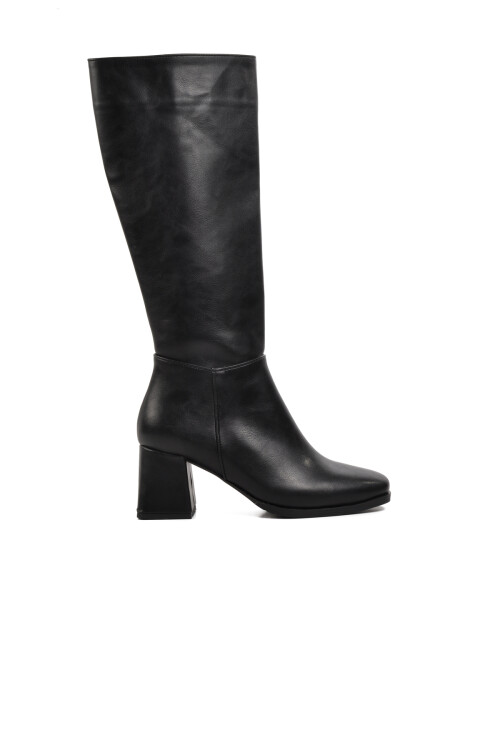 حذاء نسائي أسود 328101 Z