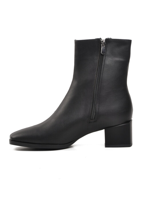 ايكمودحذاء نسائي أسود من الصوف الداخلي 328116 Z