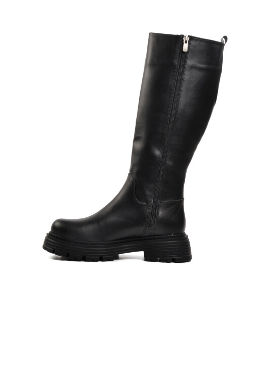 حذاء نسائي أسود من البولي يوريثين 715 Z