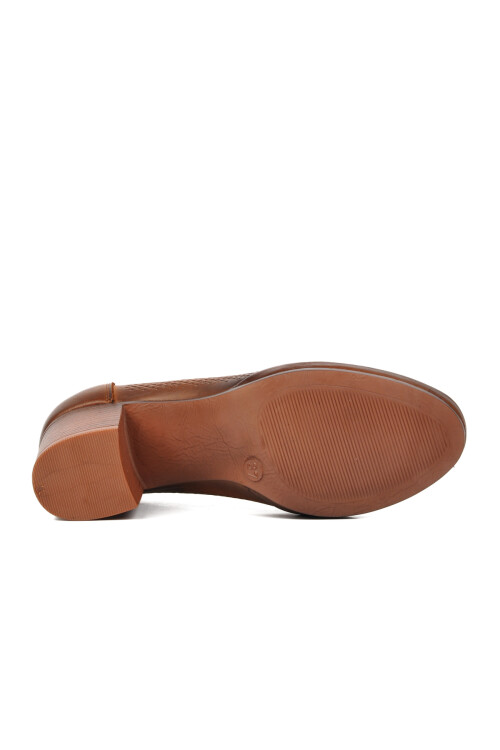 حذاء نسائي كلاسيكي بكعب عالٍ من الجلد الطبيعي باللون البني 1374Y Z