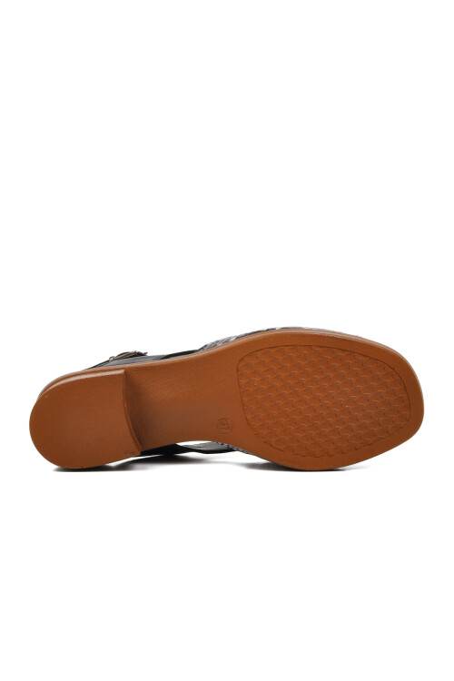 Siyah Hakiki Deri Kadın Sandalet 24026020Y Z