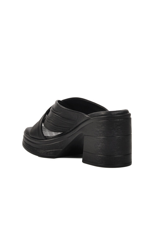 نعال نسائية سوداء بكعب عالٍ 523004 Z