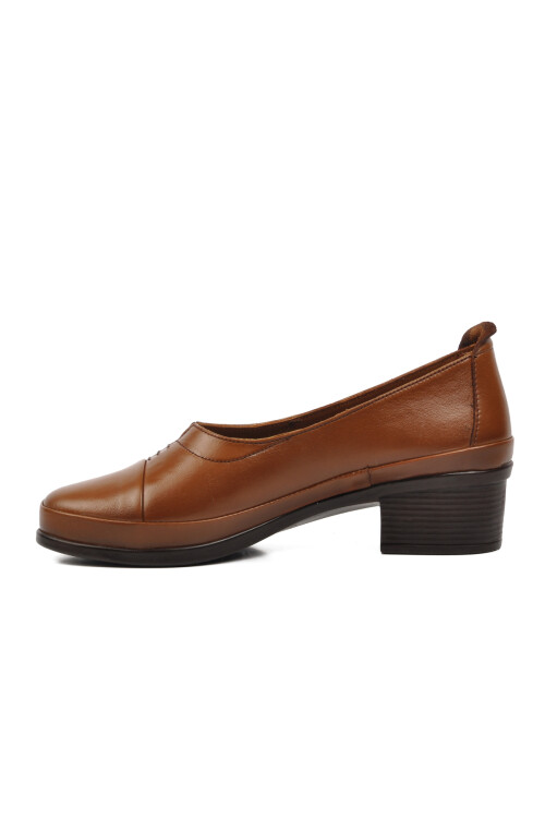 Taba Hakiki Deri Kadın Klasik Ayakkabı 562106 Z