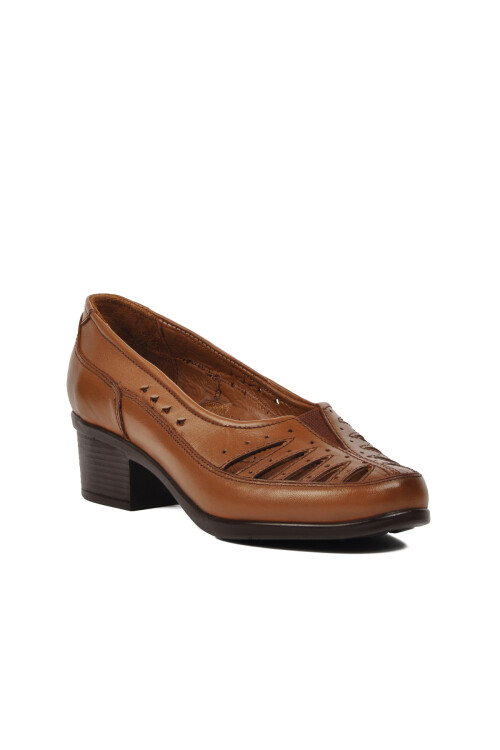 Tan Genuine Leather Womens Classic Shoes 562107 Z