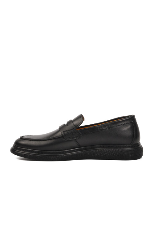 Black Genuine Leather Mens Casual Shoes 599695 M