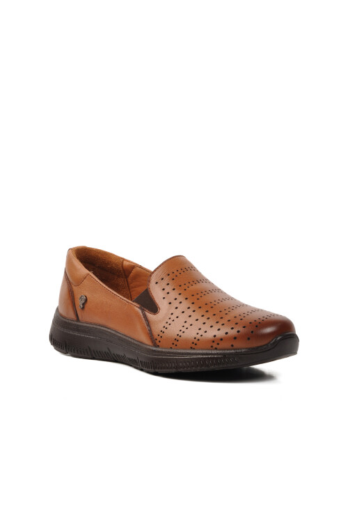 حذاء كاجوال نسائي تشريحي من الجلد الطبيعي باللون البني 9488 Z