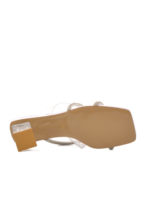 Beyaz  Kadın Topuklu Terlik 22411257 Z