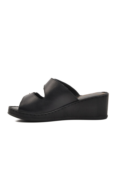 Black Genuine Leather Womens Slippers 9205 Z