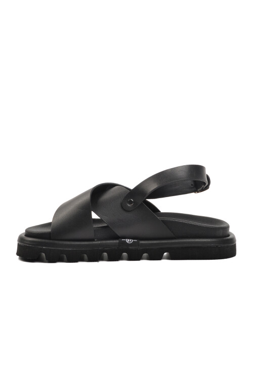 صندل مسطح نسائي أسود 150 Z