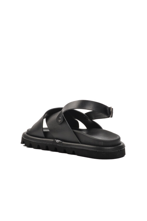 صندل مسطح نسائي أسود 150 Z