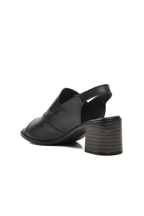 صندل بكعب من الجلد الطبيعي الأسود للنساء 24381825Y Z