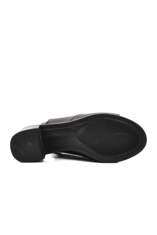 صندل بكعب من الجلد الطبيعي الأسود للنساء 24381825Y Z