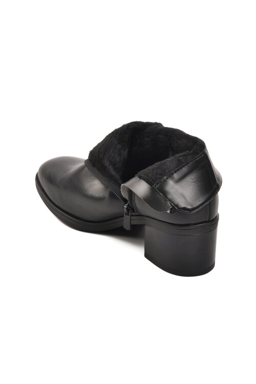 Black Skin Womens Boots 547788 Z