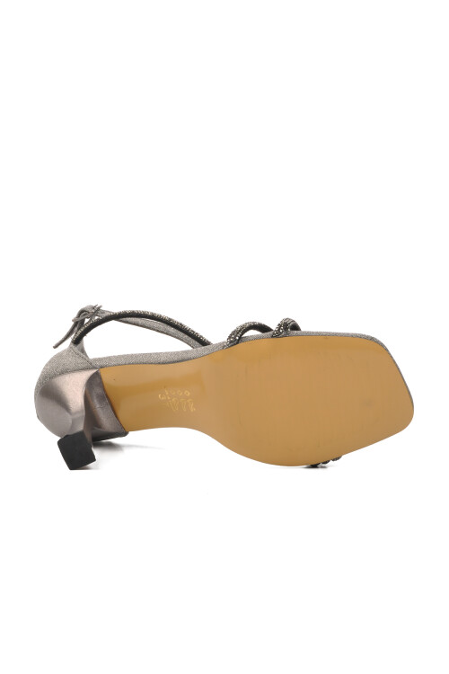 Platinum Thin Heeled Womens Evening Shoes 655292 Z