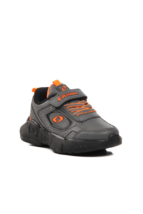 حذاء رياضي للأطفال برتقالي دخاني 720-25 ألف جنيه إسترليني