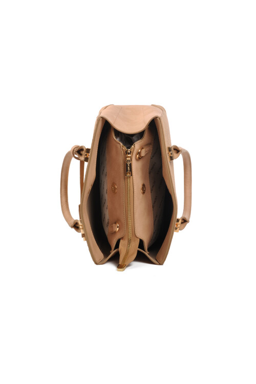 حقيبة كتف نسائية بلون بني فاتح C2390040Y