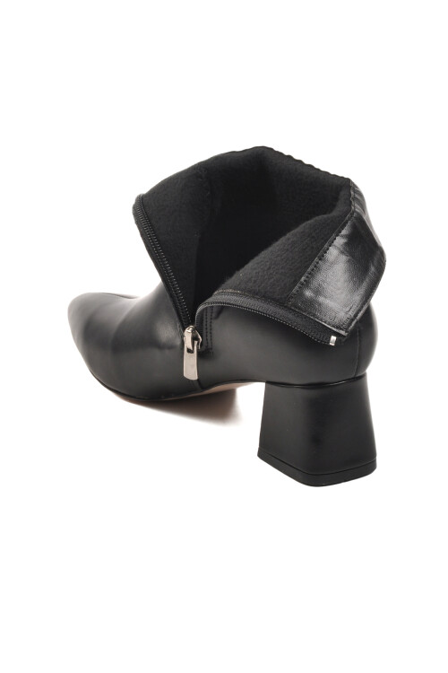 AyakmodSiyah Poliüretan Kadın Bot 267 Z