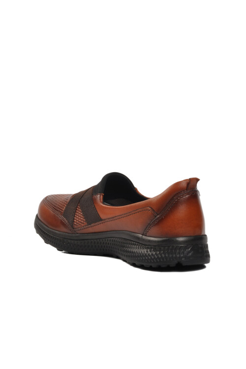 حذاء كاجوال نسائي من الجلد الطبيعي باللون البني 017-LZ