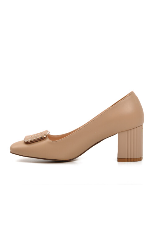 حذاء نسائي بكعب عالٍ لون بيج 357106 Z